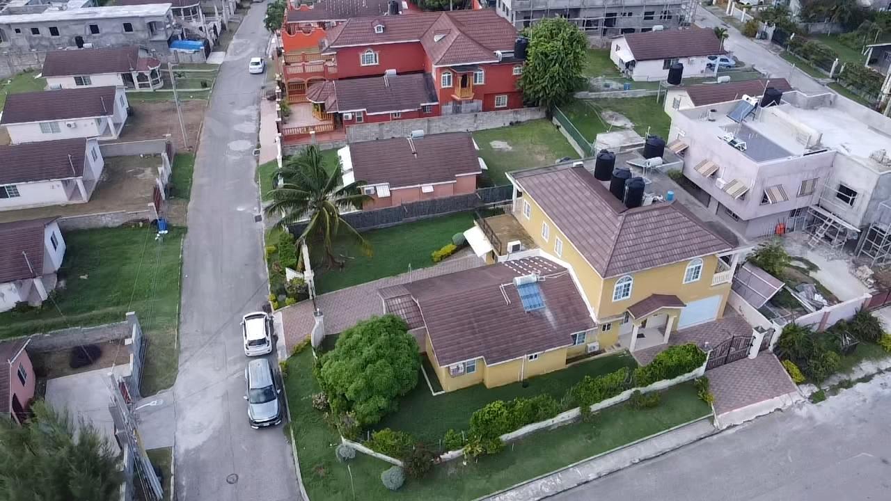 Charming-2-Bedroom-House-for-Rent-in-Rhyne-Park-Montego-Bay Fourteenth image of 536 Cassia Road in SPOT VALLEY, St. James, Jamaica - property is For Rent