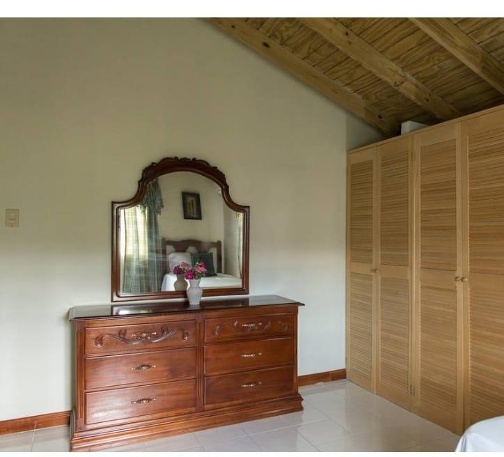 Tenth image of 536 Cassia Road in SPOT VALLEY, St. James, Jamaica - property is For Rent