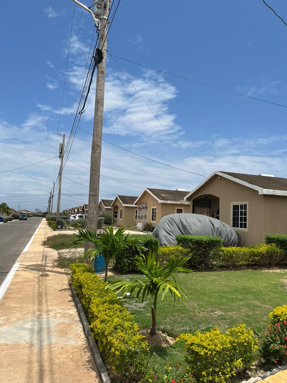 Fourth image of Phase 3-40 Navy Close, ph 3 in Dunbeholding, St. Catherine, Jamaica - property is For Rent