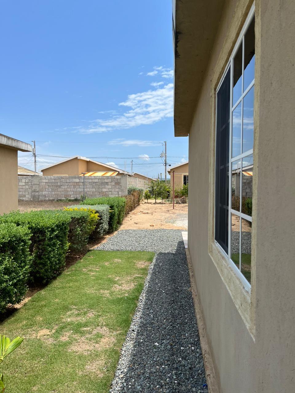 Seventh image of Phase 3-40 Navy Close, ph 3 in Dunbeholding, St. Catherine, Jamaica - property is For Rent