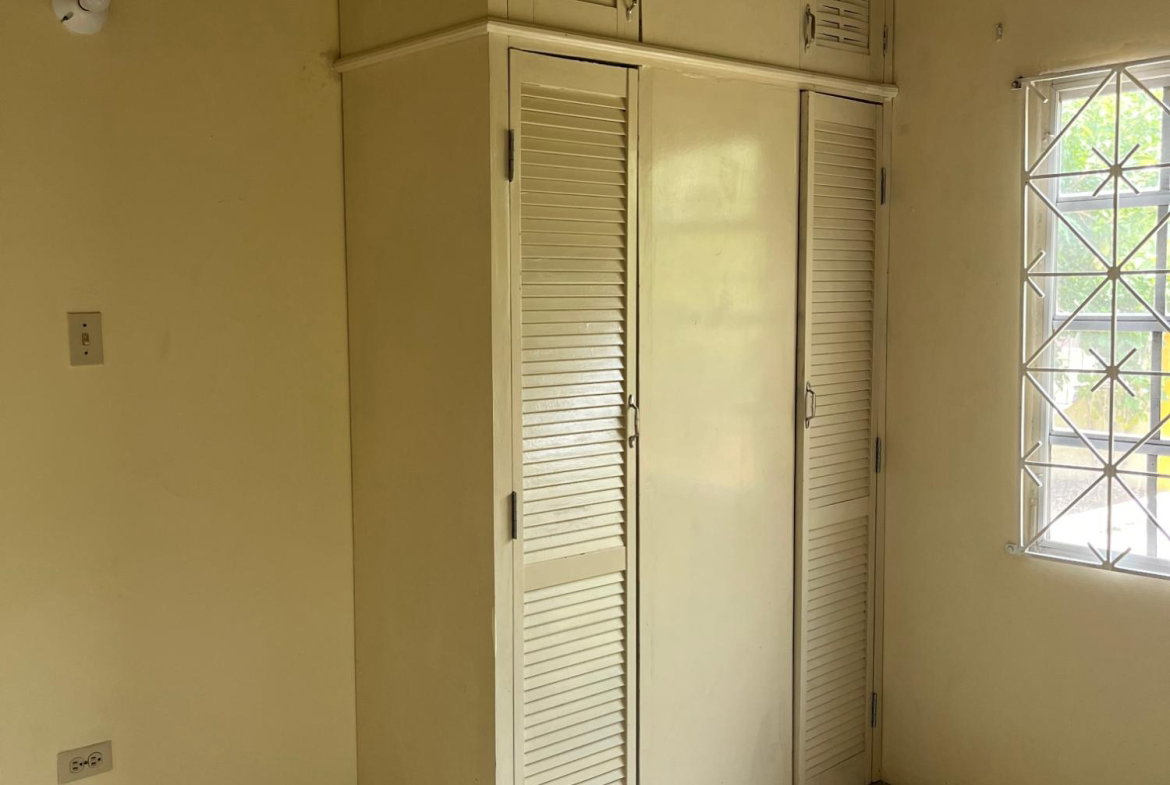 Fourth image of 622 Bayswater Crescent, White in White Water Meadows, St. Catherine, Jamaica - property is For Rent