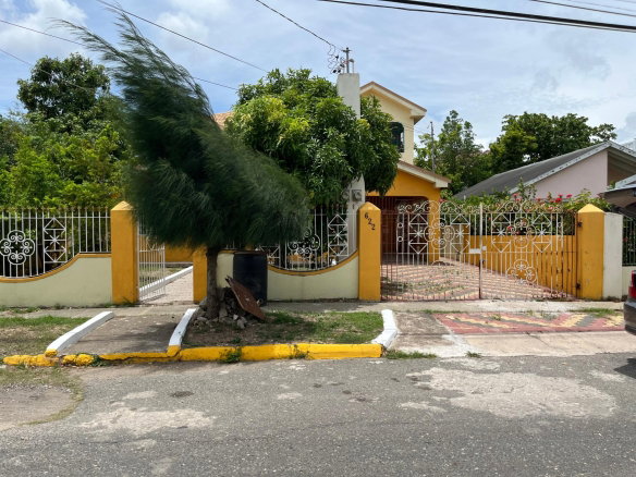 First image of 622 Bayswater Crescent, White in White Water Meadows, St. Catherine, Jamaica - property is For Rent