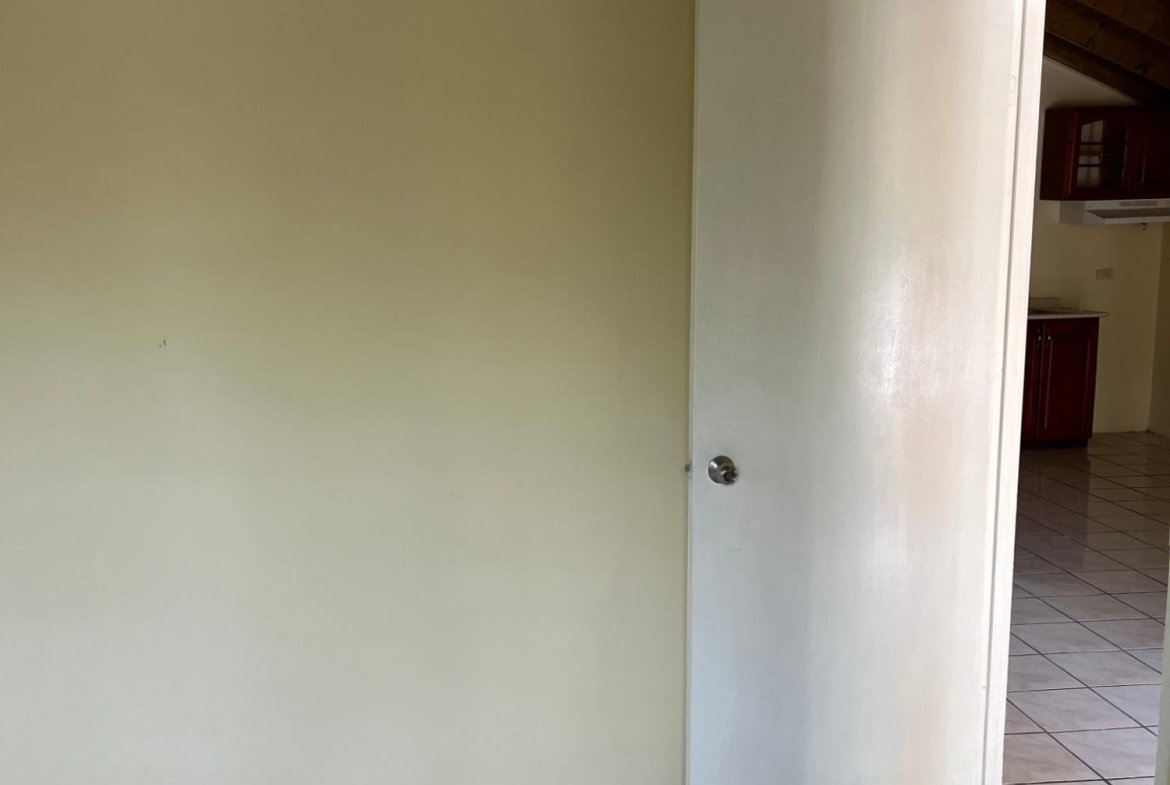 Seventh image of 622 Bayswater Crescent, White in White Water Meadows, St. Catherine, Jamaica - property is For Rent
