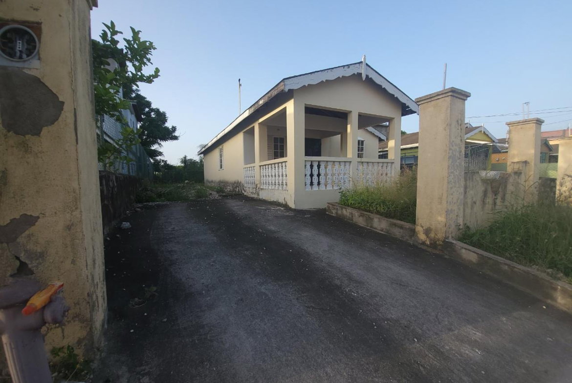 Second image of 938-938 Fisher Crescent, Bogue vi in Bogue Village, St. James, Jamaica - property is For Sale