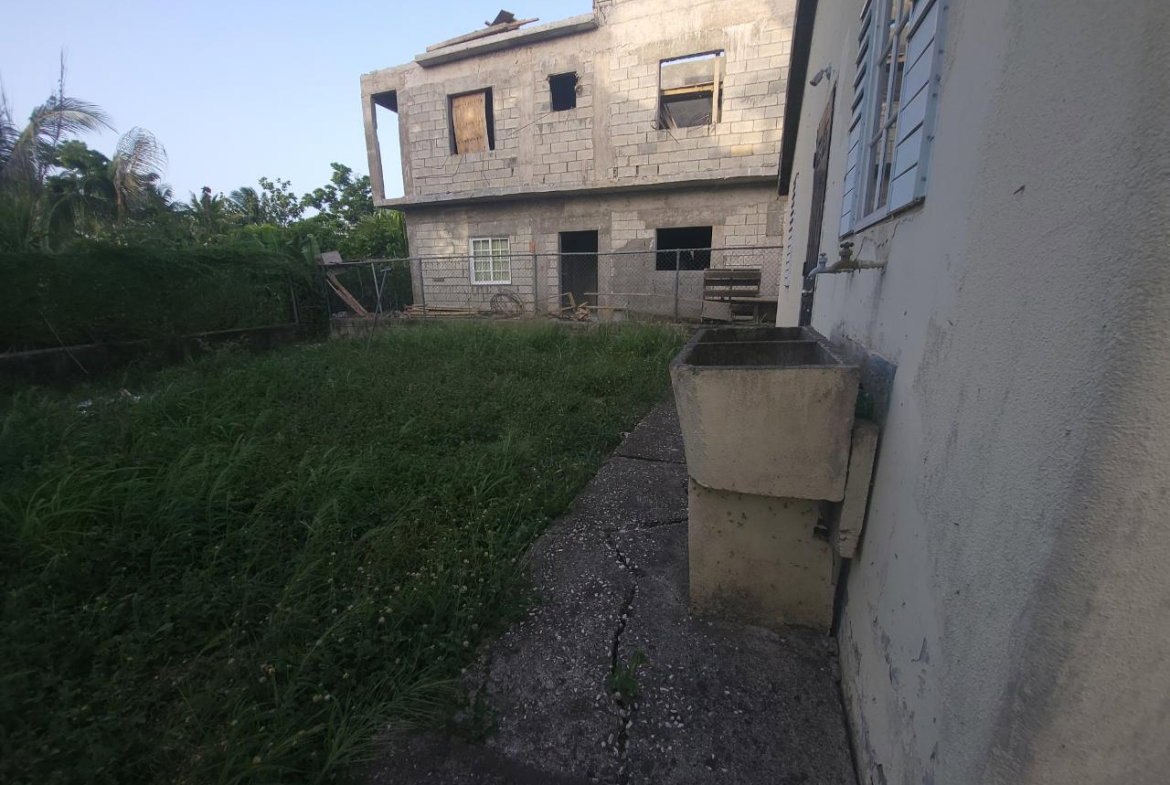Seventh image of 938-938 Fisher Crescent, Bogue vi in Bogue Village, St. James, Jamaica - property is For Sale