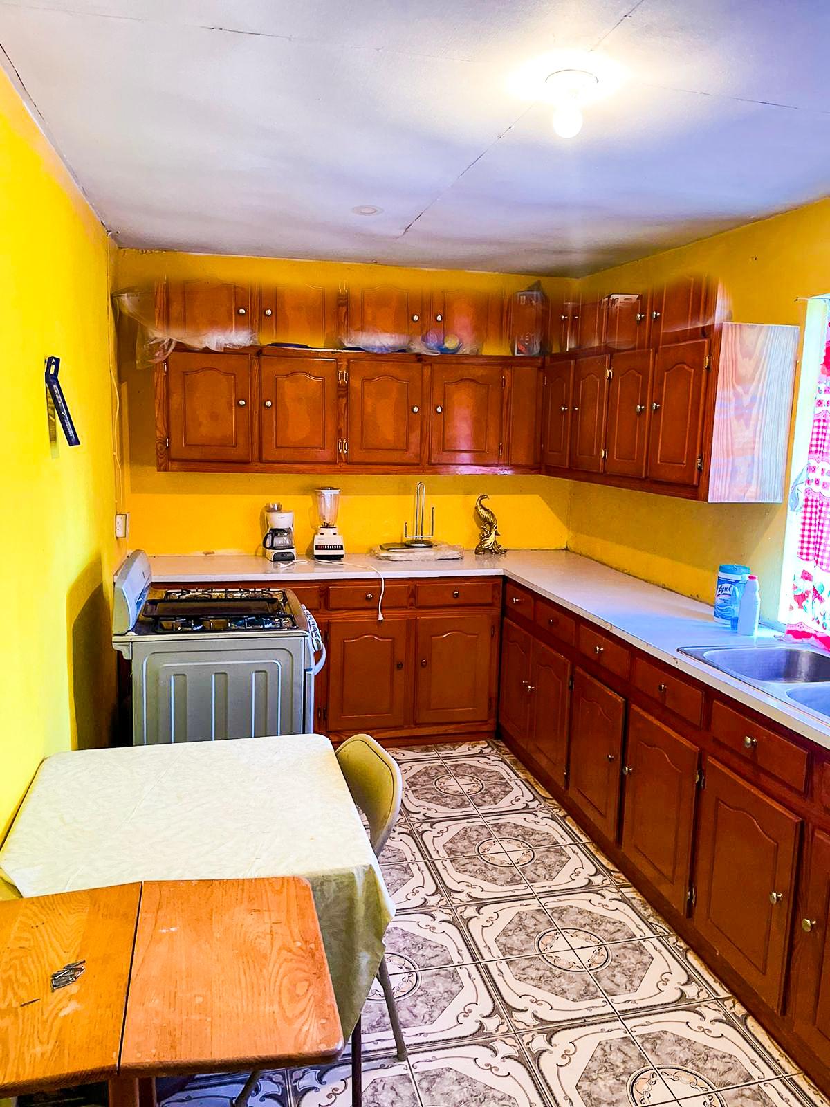 Sixth image of Bonavista, Santa Cruz in Santa Cruz, St. Elizabeth, Jamaica - property is For Sale