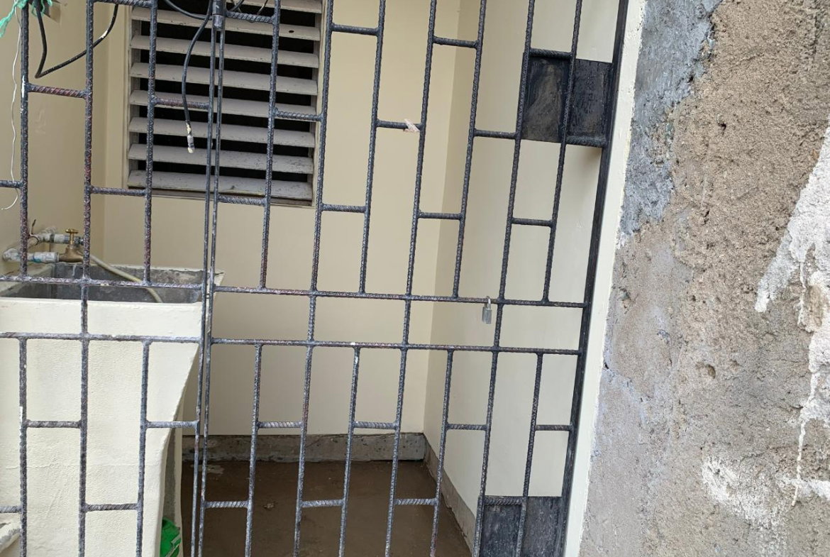 Eighth image of 308 ne 2nd St, 7 East in Greater Portmore, St. Catherine, Jamaica - property is For Sale