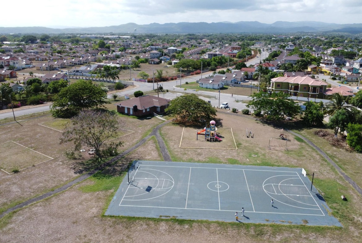 Eleventh image of 1193 Saltwater Place, New Harb in New Harbour Village, St. Catherine, Jamaica - property is For Sale