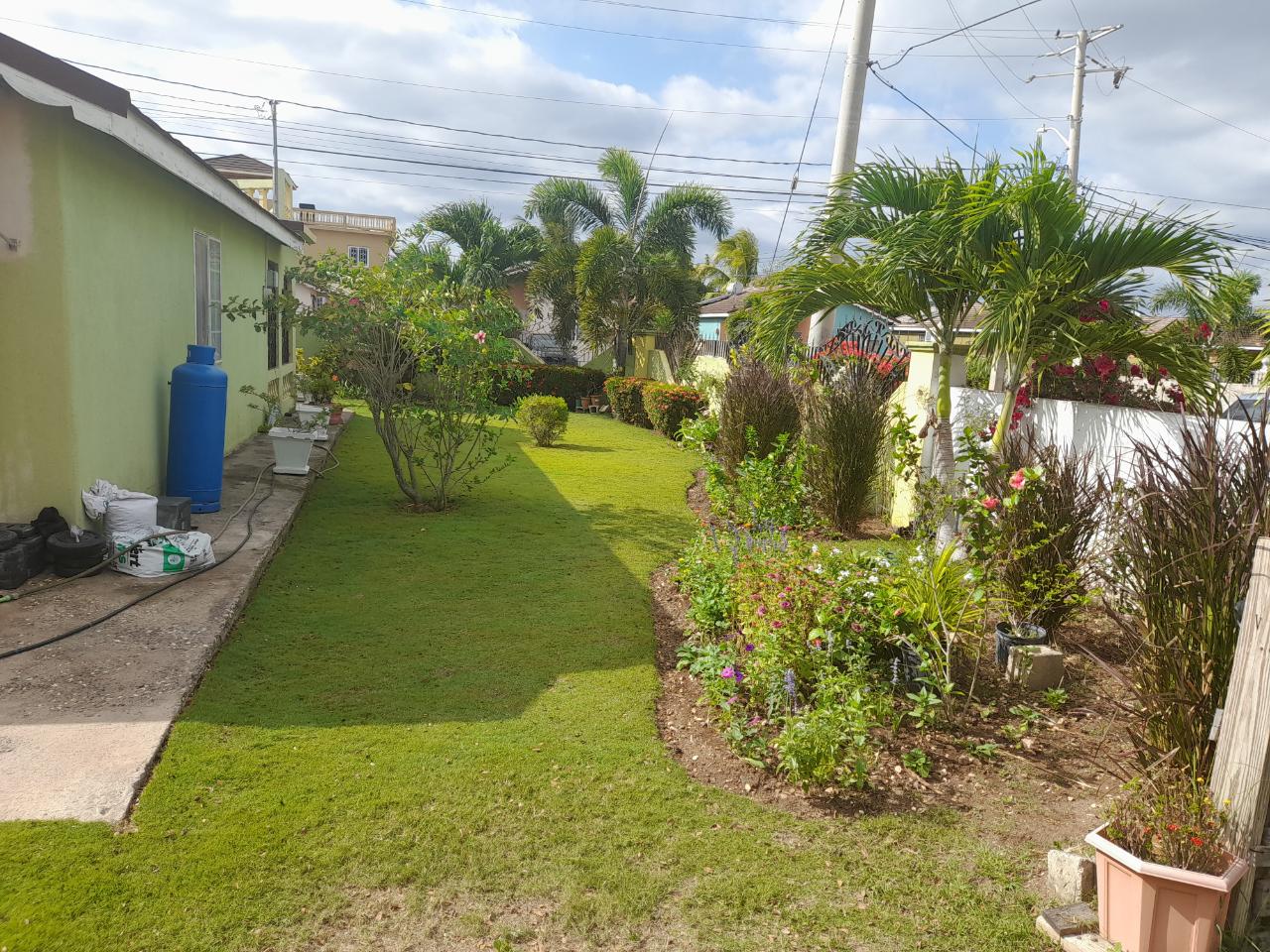 Tenth image of 31 Reef Way in Old Harbour, St. Catherine, Jamaica - property is For Sale