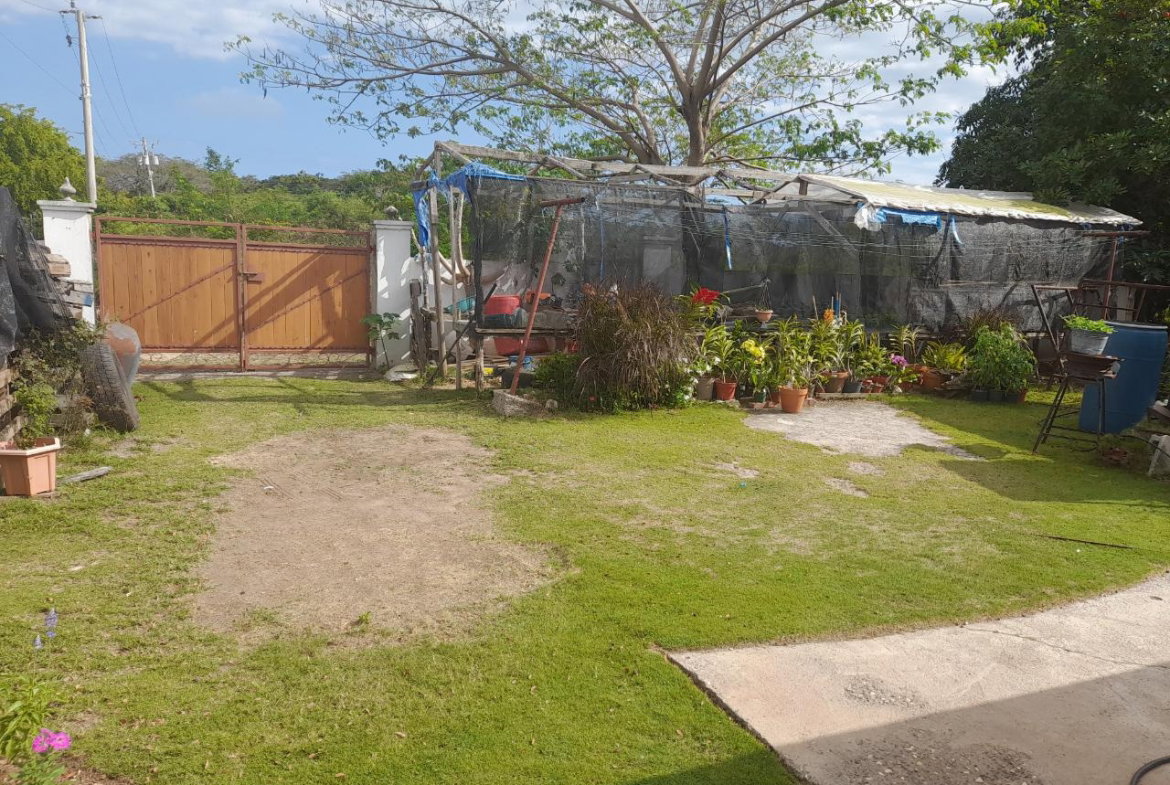 Twelfth image of 31 Reef Way in Old Harbour, St. Catherine, Jamaica - property is For Sale