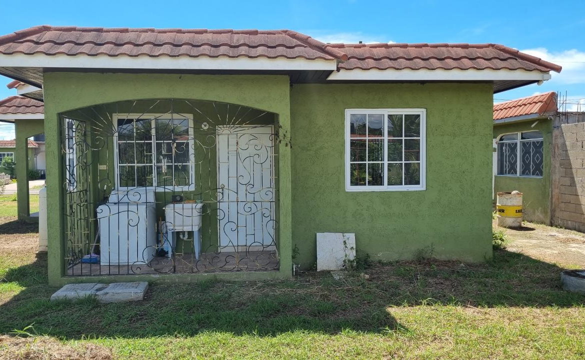 Twelfth image of 382 Flintstone Avenue in SEVILLE MEADOWS 1, St. Catherine, Jamaica - property is For Sale