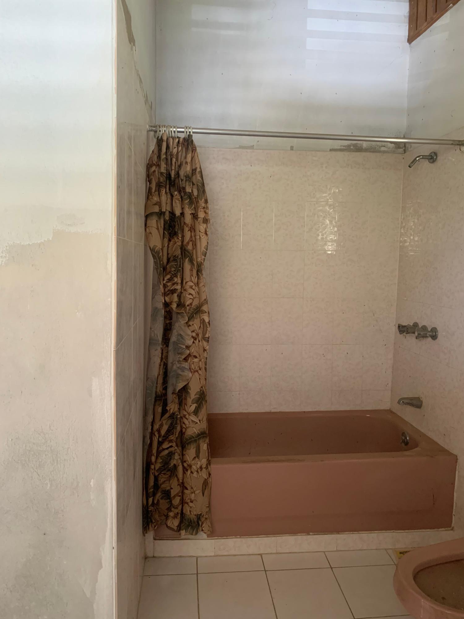 Eighth image of Waterloo District in Spanish Town, St. Catherine, Jamaica - property is For Sale