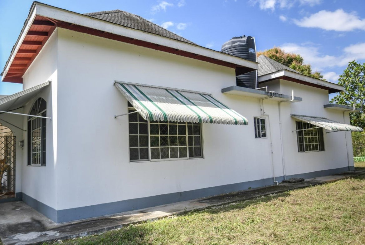 Twenty-Fifth image of House-6 Bloomingdale in SAVANNA LA MAR, Westmoreland, Jamaica - property is For Sale