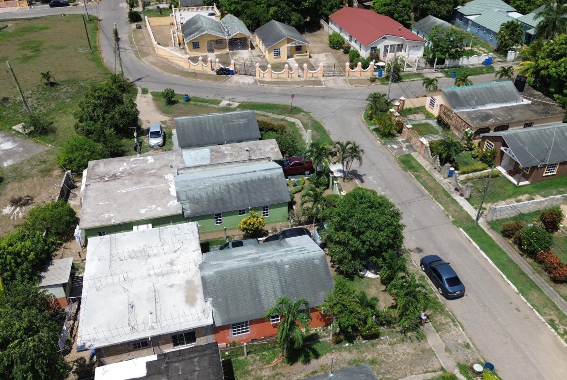 Eleventh image of 764 Lordship Road in Spanish Town, St. Catherine, Jamaica - property is For Sale