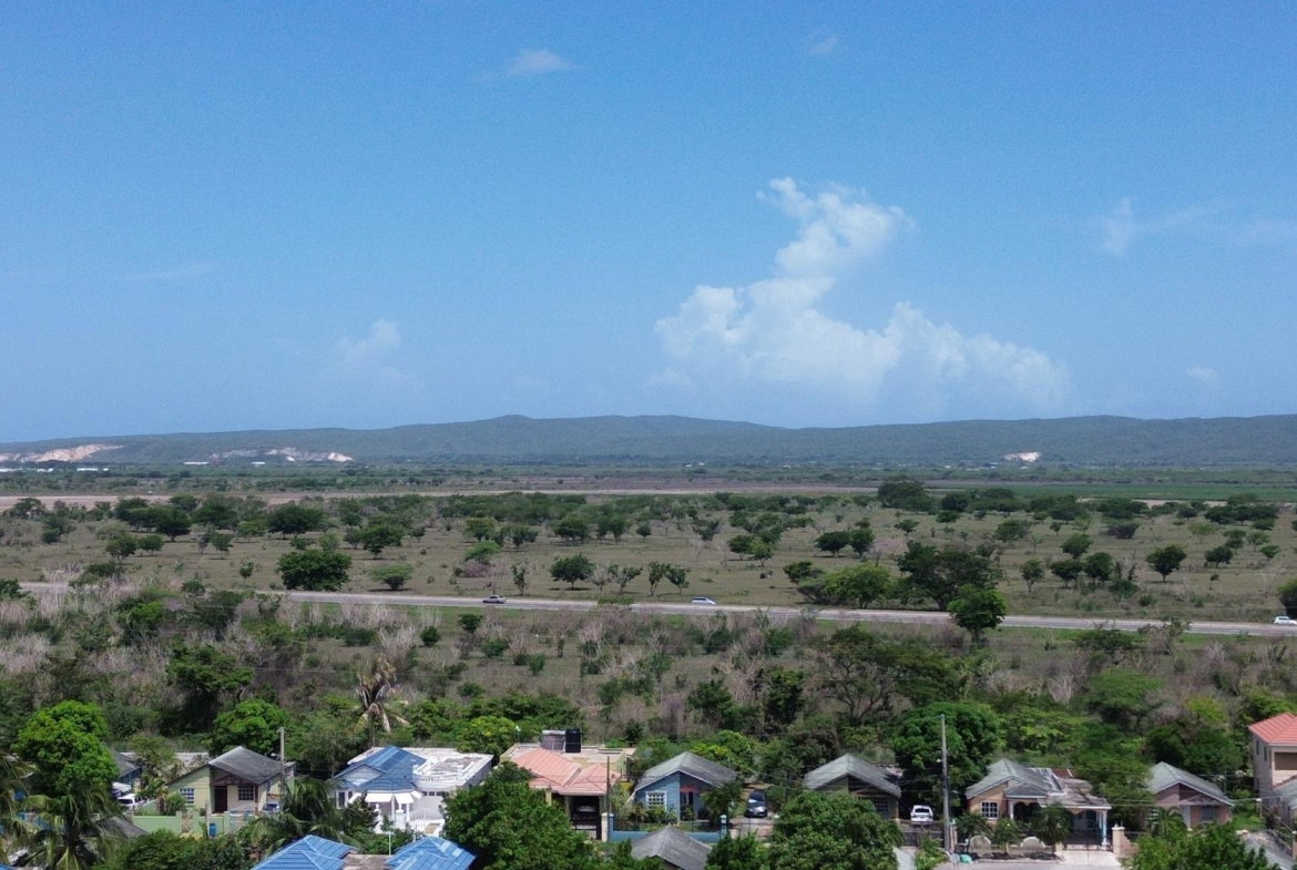 Sixth image of 764 Lordship Road in Spanish Town, St. Catherine, Jamaica - property is For Sale