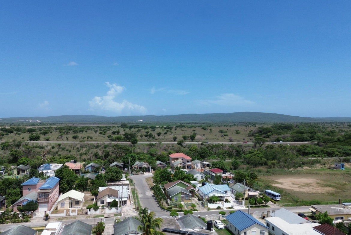 Seventh image of 764 Lordship Road in Spanish Town, St. Catherine, Jamaica - property is For Sale