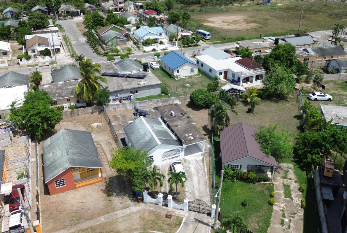 Ninth image of 764 Lordship Road in Spanish Town, St. Catherine, Jamaica - property is For Sale