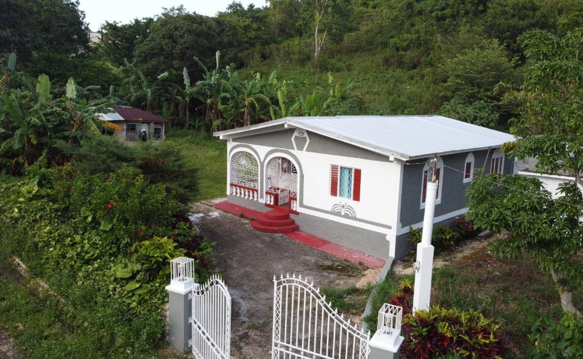 First image of Mt. Pleasant in Mount Pleasant, Clarendon, Jamaica - property is For Sale