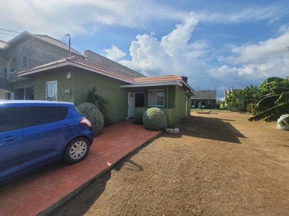 Second image of 484 Silver Crescent in Johnston Pen, St. Catherine, Jamaica - property is For Rent
