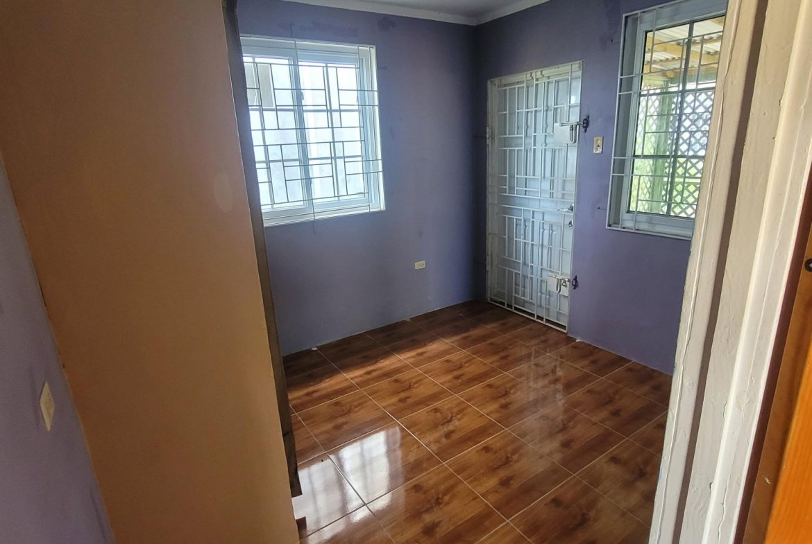 Twelfth image of 484 Silver Crescent in Johnston Pen, St. Catherine, Jamaica - property is For Rent