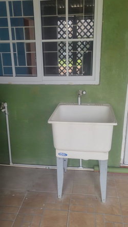 Seventh image of 484 Silver Crescent in Johnston Pen, St. Catherine, Jamaica - property is For Rent