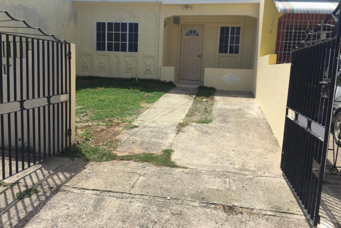 Eleventh image of 355 nw 6th Terrace, 8 West in Greater Portmore, St. Catherine, Jamaica - property is For Sale