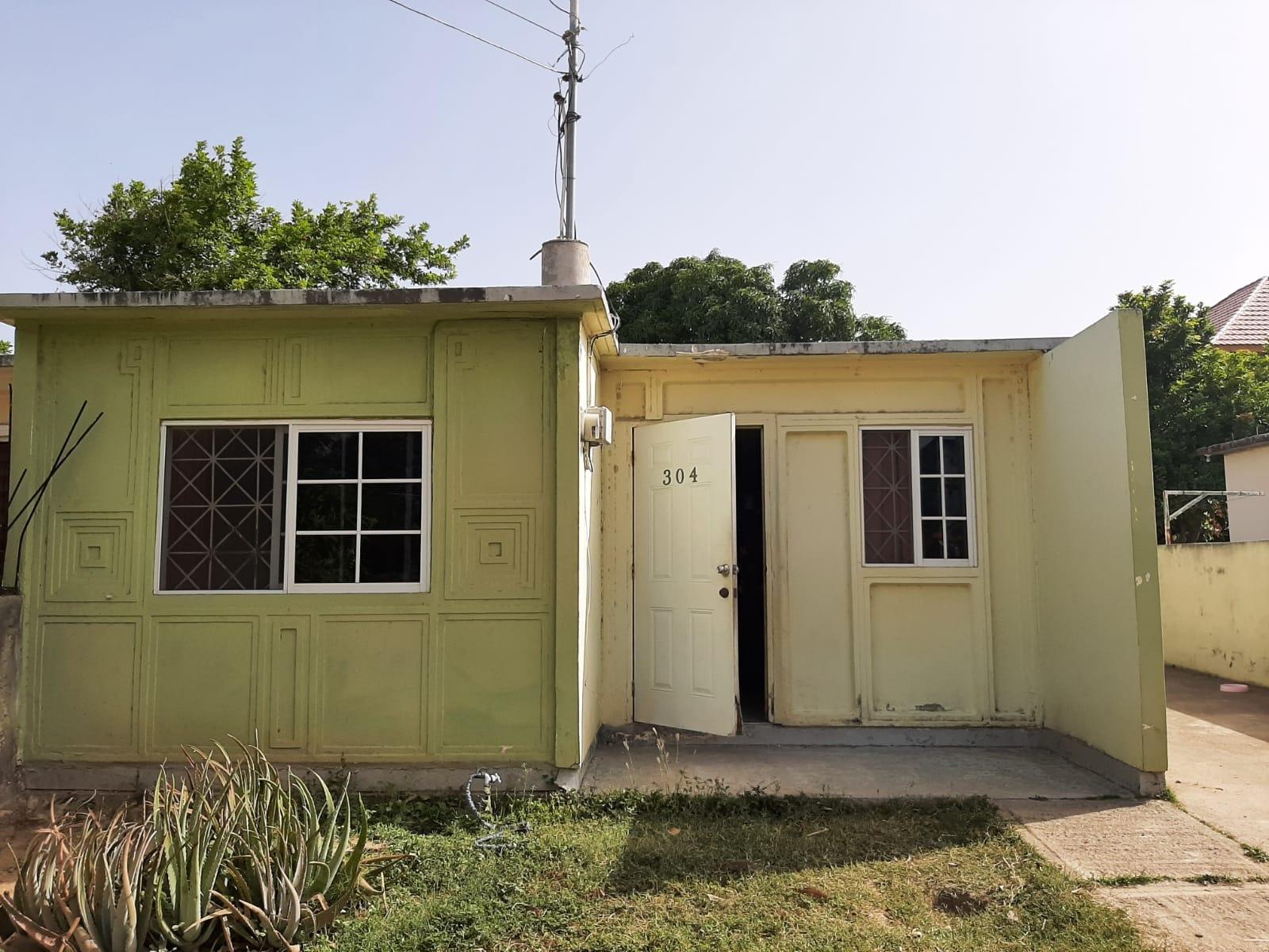 First image of 304 Logwood Place in Portmore Pines, St. Catherine, Jamaica - property is For Sale