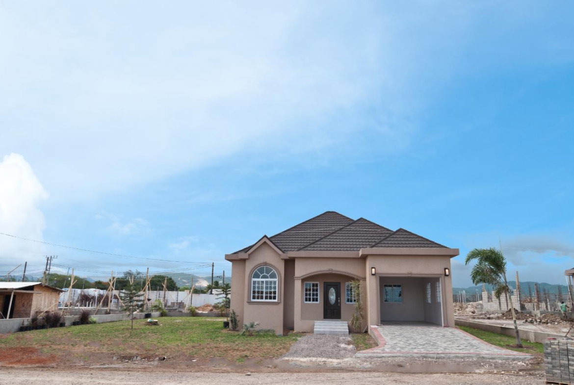 Second image of 8b-4 - 5 Georges St., Glenmuir, fo in May Pen, Clarendon, Jamaica - property is For Sale