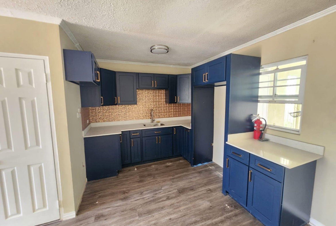 Second image of 66- Bromely Close, Country cl in Greater Portmore, St. Catherine, Jamaica - property is For Rent