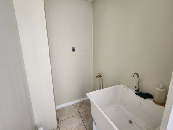 Fifteenth image of 66- Bromely Close, Country cl in Greater Portmore, St. Catherine, Jamaica - property is For Rent