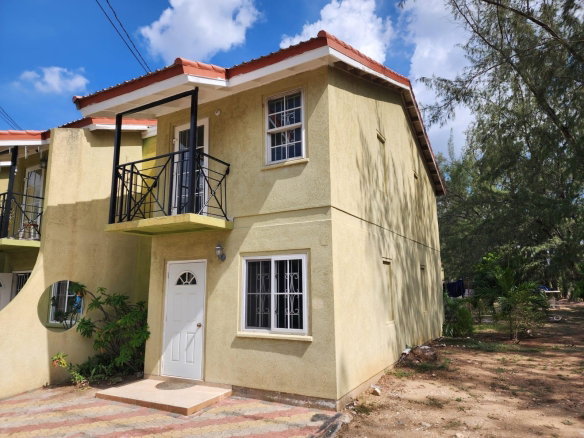 First image of 66- Bromely Close, Country cl in Greater Portmore, St. Catherine, Jamaica - property is For Rent