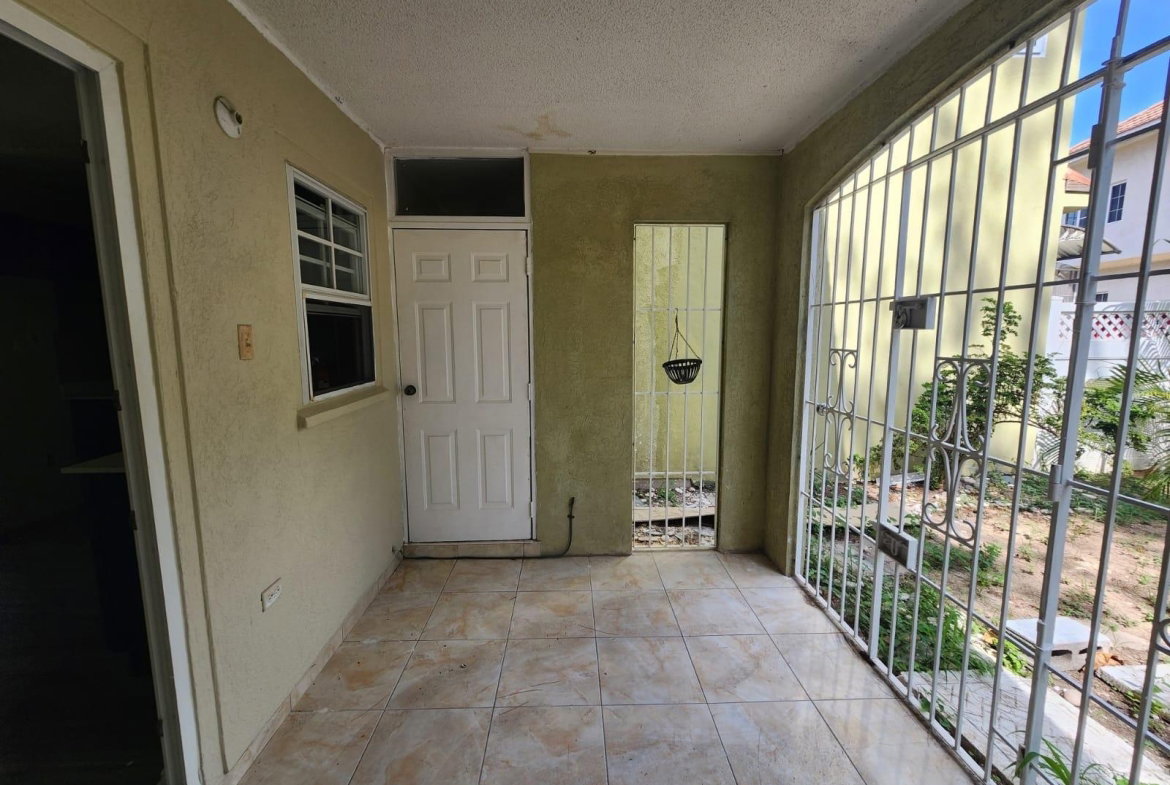 Tenth image of 66- Bromely Close, Country cl in Greater Portmore, St. Catherine, Jamaica - property is For Rent