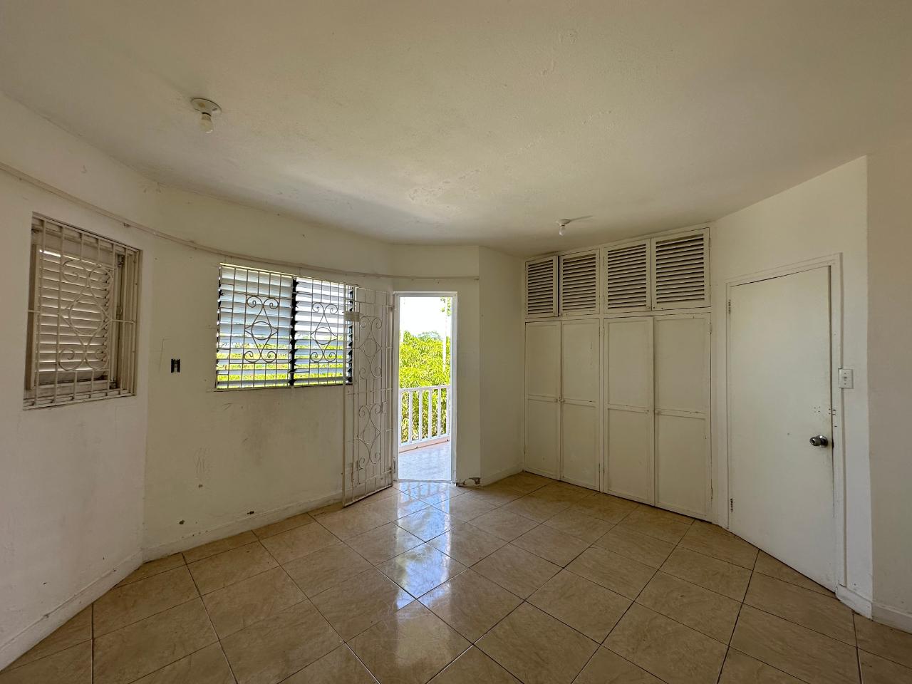 Charming-2-Bedroom-Townhouse-for-Sale-in-Birdcage-Ocho-Rios Seventeenth image of 9 Birdcage Walk in Shaw Park, St. Ann, Jamaica - property is For Sale