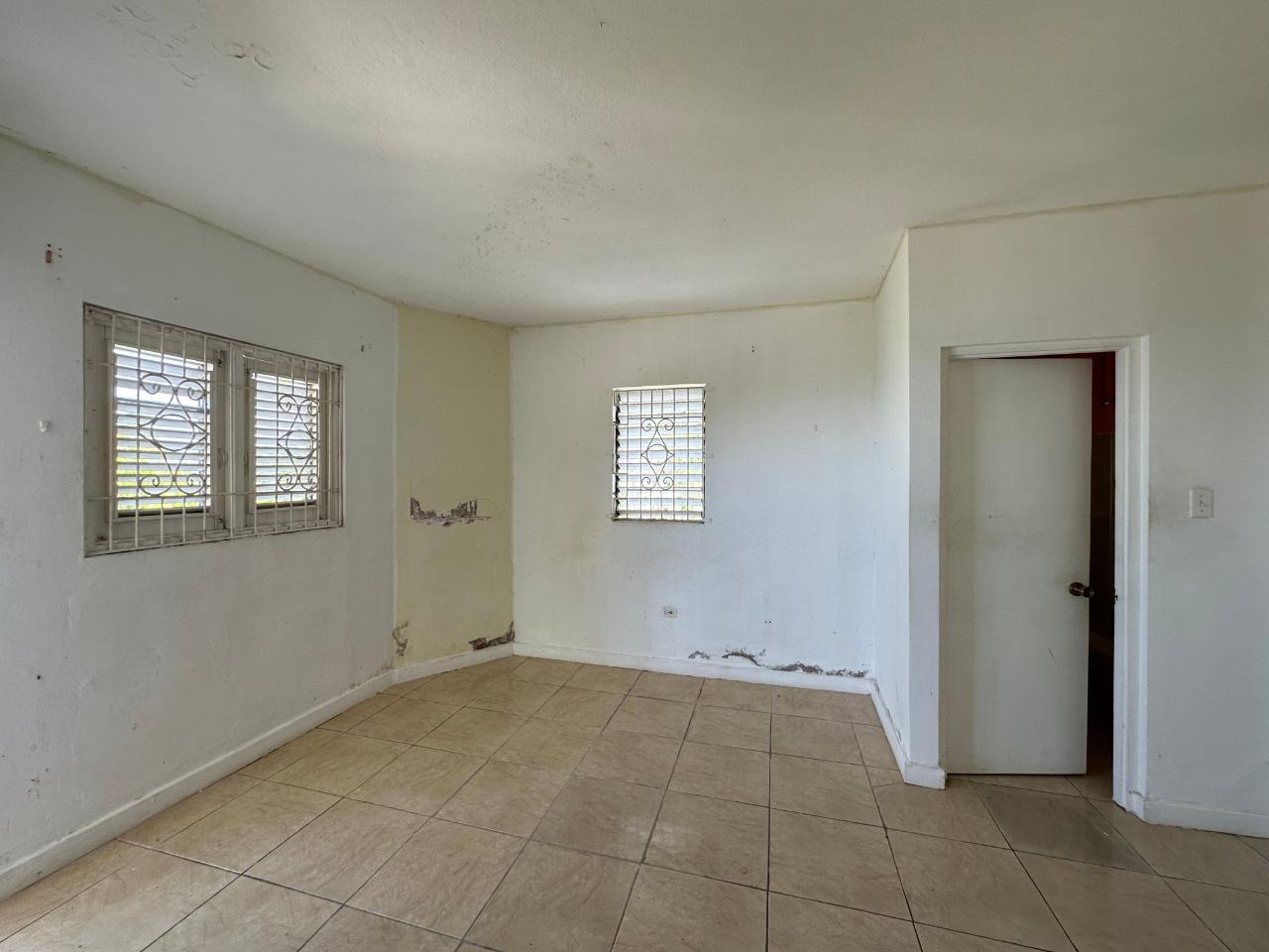Charming-2-Bedroom-Townhouse-for-Sale-in-Birdcage-Ocho-Rios Nineteenth image of 9 Birdcage Walk in Shaw Park, St. Ann, Jamaica - property is For Sale