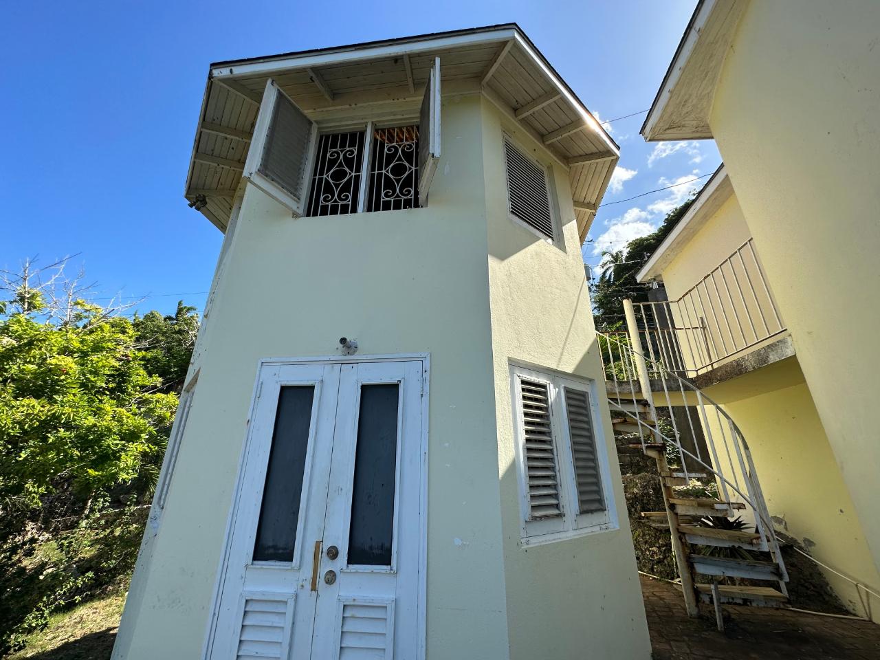 Charming-2-Bedroom-Townhouse-for-Sale-in-Birdcage-Ocho-Rios Twenty-Fourth image of 9 Birdcage Walk in Shaw Park, St. Ann, Jamaica - property is For Sale