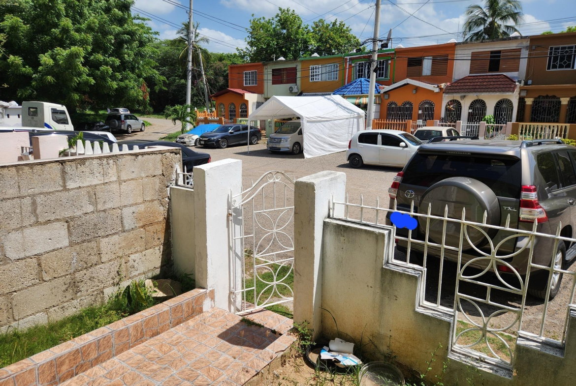 Fifteenth image of 20 Ensom Close in Spanish Town, St. Catherine, Jamaica - property is For Sale
