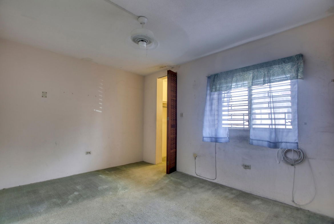 Fourteenth image of 8 Worthington Place in NEW KINGSTON, St. Andrew, Jamaica - property is For Sale