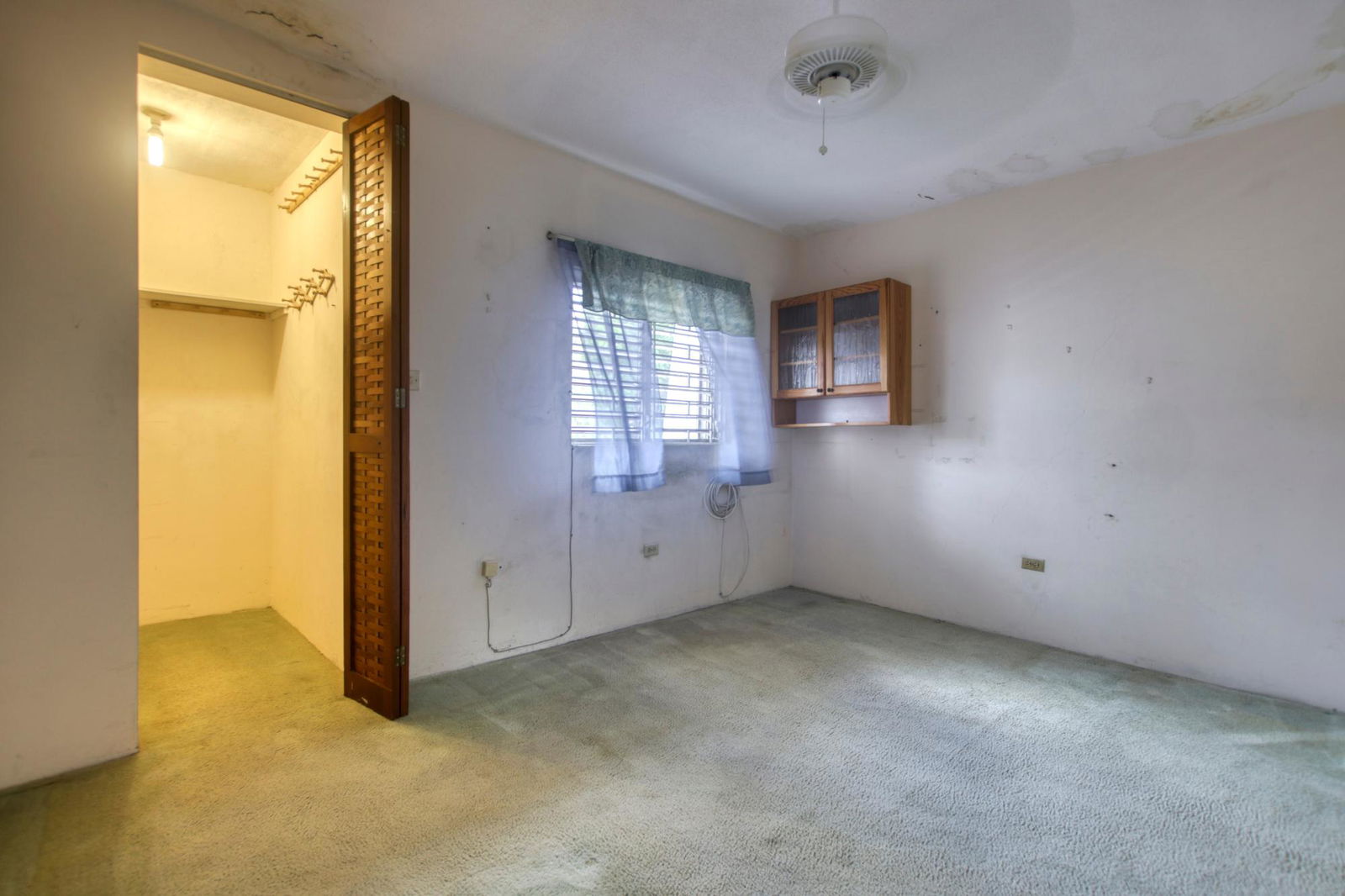 Sixteenth image of 8 Worthington Place in NEW KINGSTON, St. Andrew, Jamaica - property is For Sale