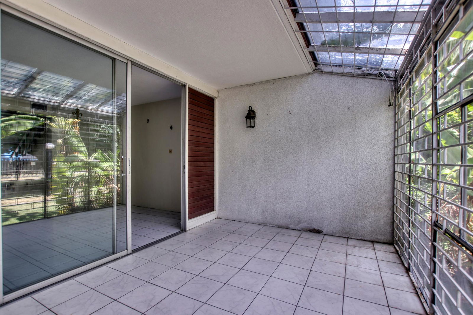 Ninth image of 8 Worthington Place in NEW KINGSTON, St. Andrew, Jamaica - property is For Sale