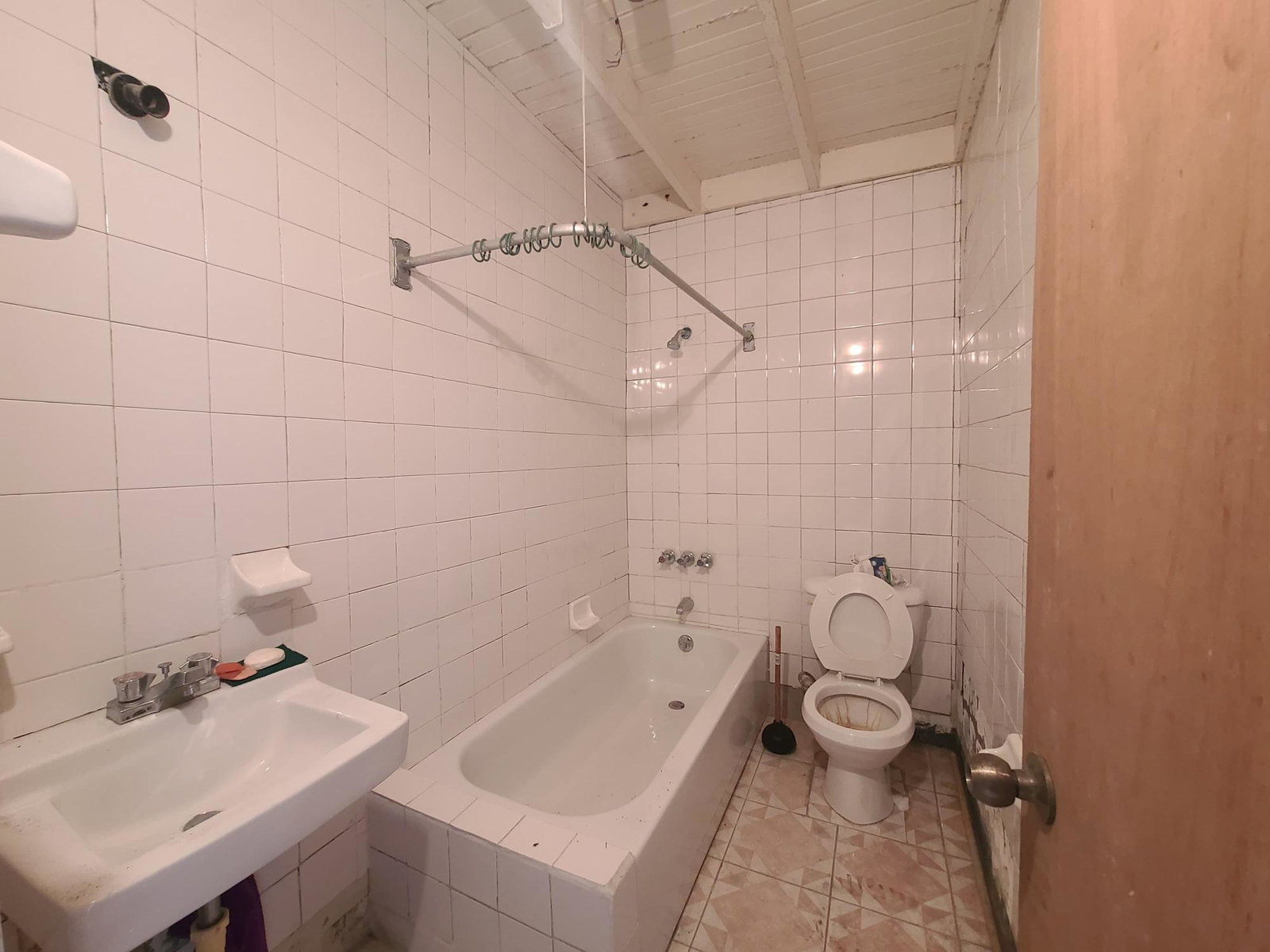 Eleventh image of 31- Marine Gardens in Ocho Rios, St. Ann, Jamaica - property is For Sale