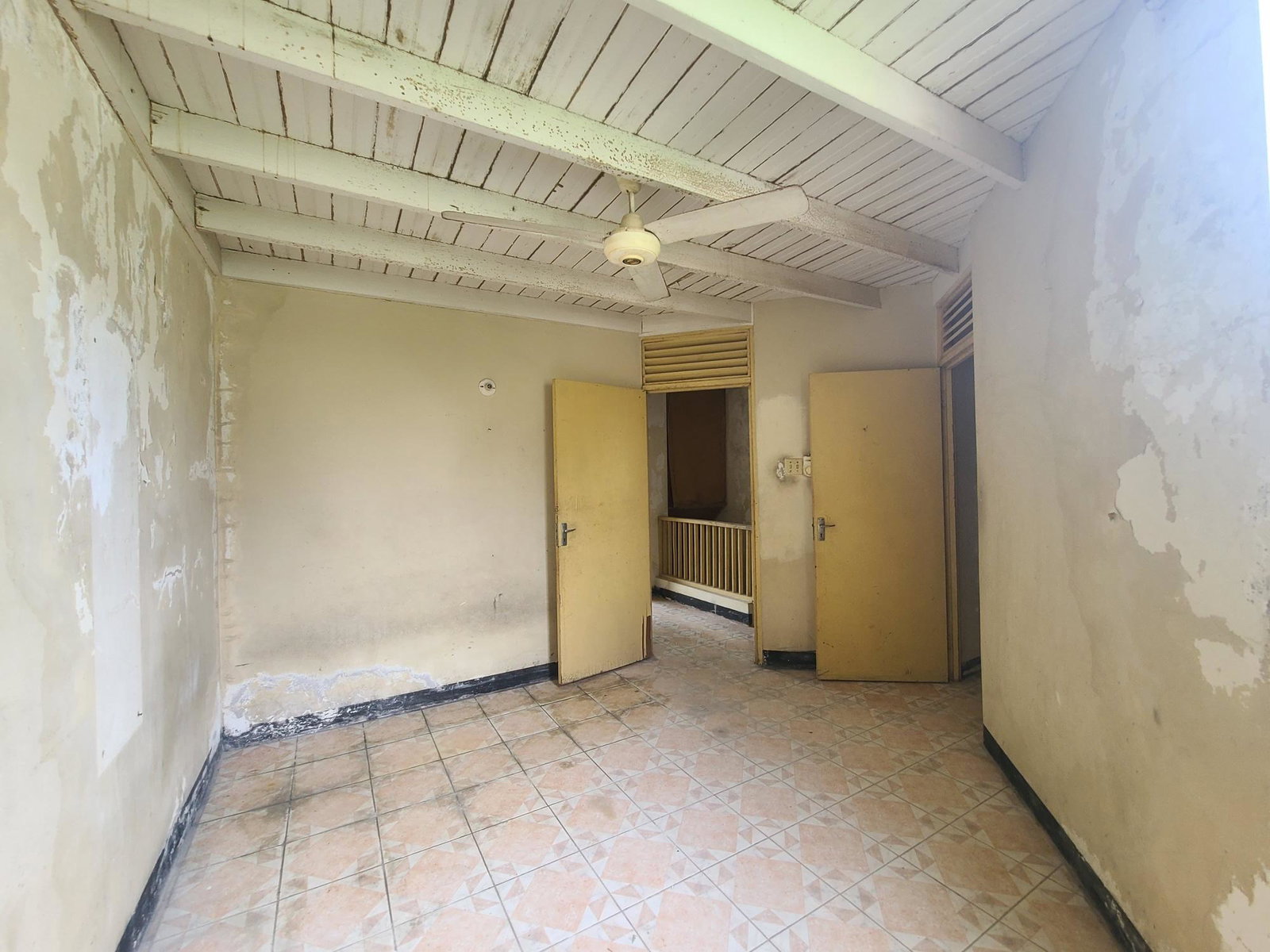 Tenth image of 31- Marine Gardens in Ocho Rios, St. Ann, Jamaica - property is For Sale