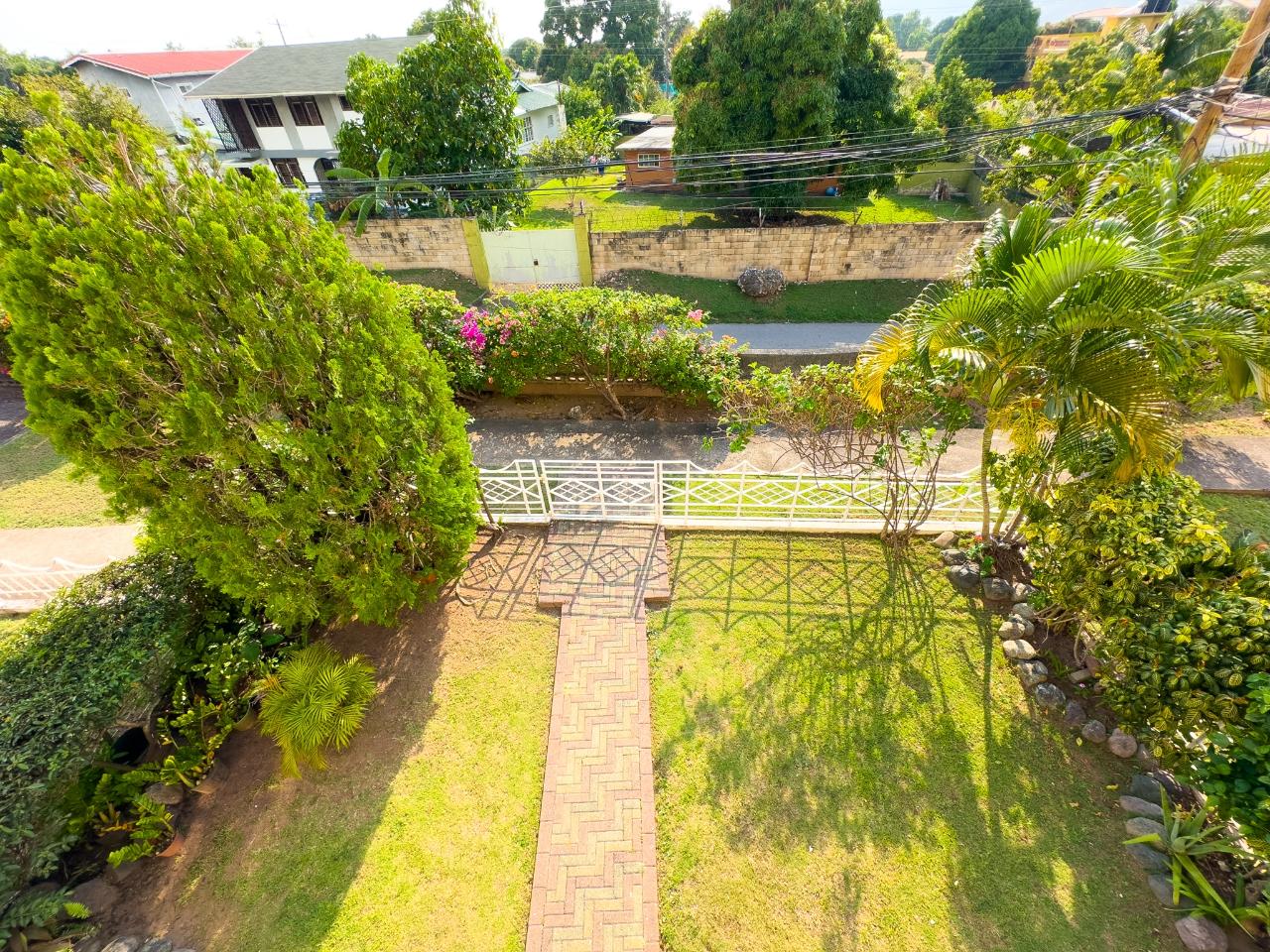Eleventh image of Th#3-88a Mannings Hill Road in Mannings Hill, St. Andrew, Jamaica - property is For Sale