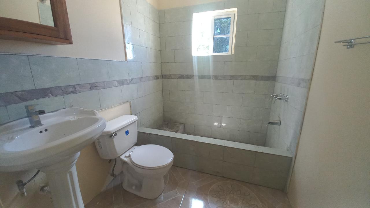 Fourth image of 123 Ridgewood Avenue in Bushy Park, St. Catherine, Jamaica - property is For Rent