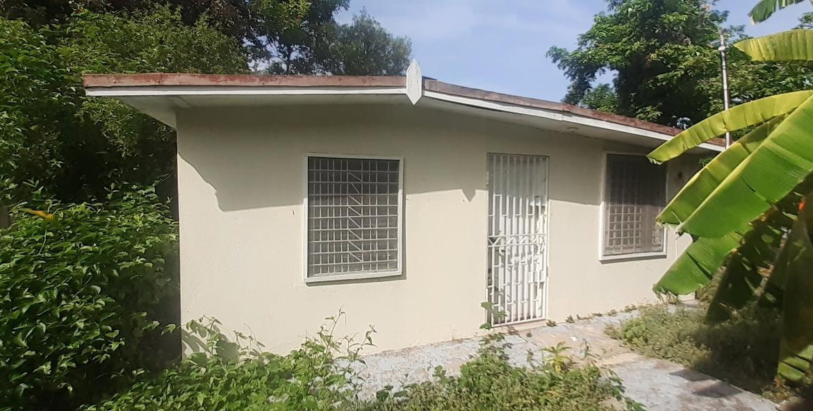 Sixth image of 5 Dawn Avenue, Kinston 10 , in Kingston 10, St. Andrew, Jamaica - property is For Sale