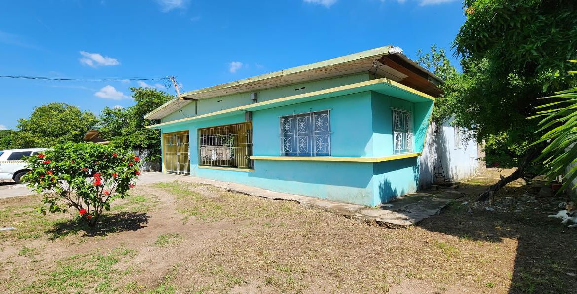 Second image of 35 Moreton Park Avenue in Kingston 10, St. Andrew, Jamaica - property is For Sale