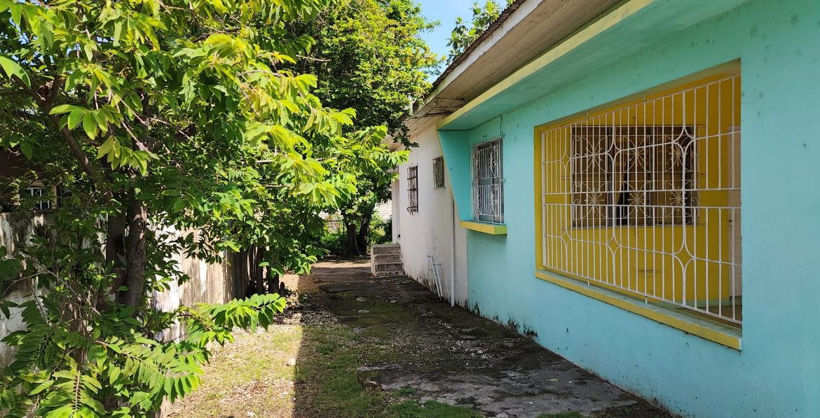 Sixth image of 35 Moreton Park Avenue in Kingston 10, St. Andrew, Jamaica - property is For Sale