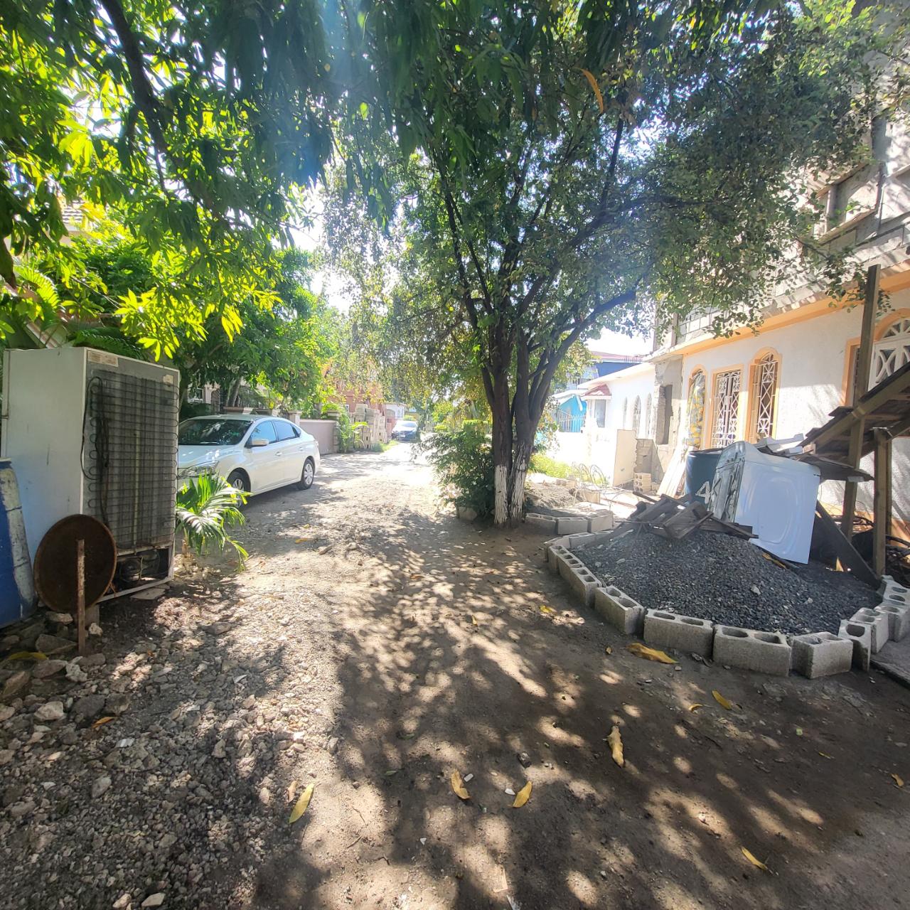 Third image of 408 5 East in Greater Portmore, St. Catherine, Jamaica - property is For Sale