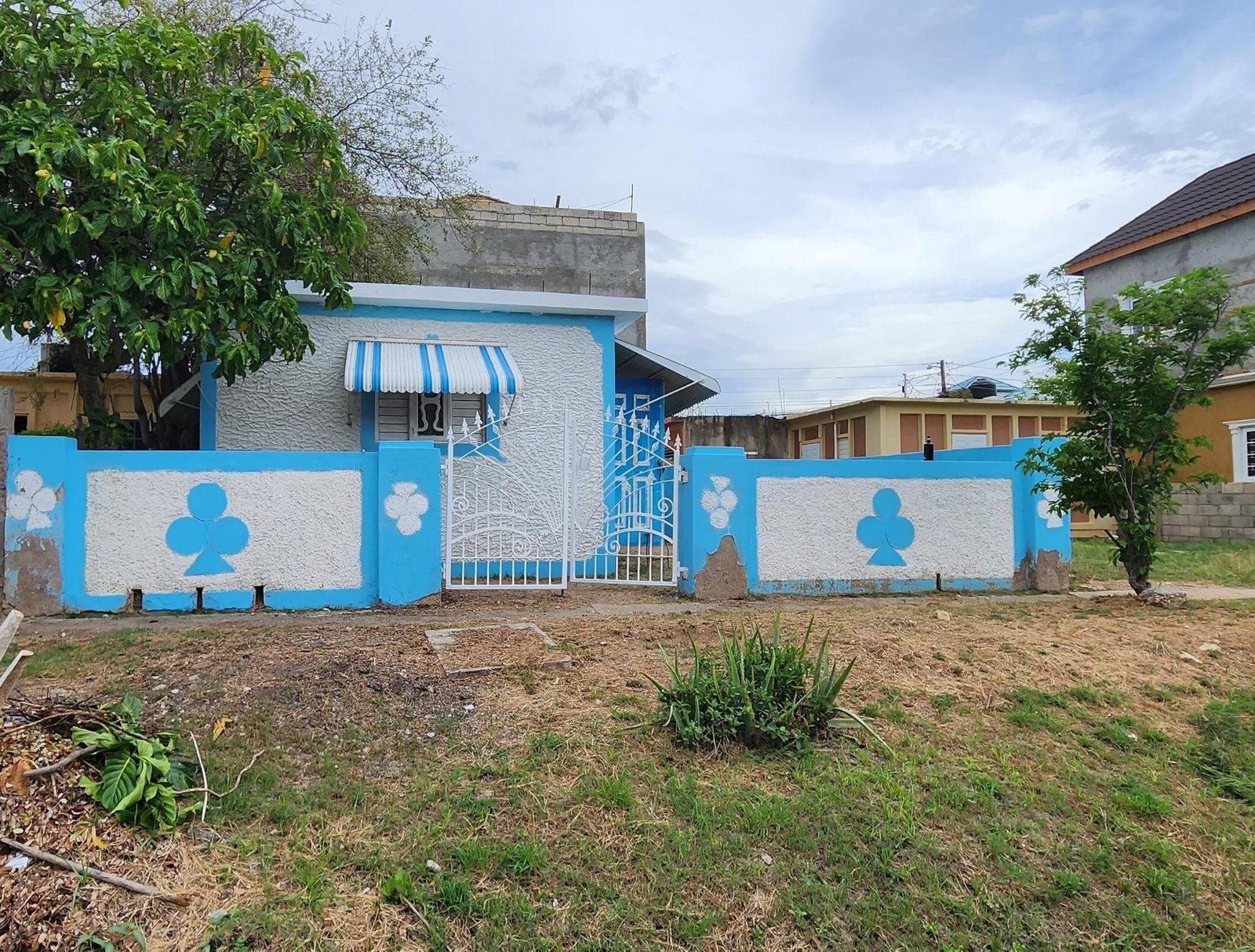 Second image of 365 East 24th Way, East Kensi in Greater Portmore, St. Catherine, Jamaica - property is For Sale