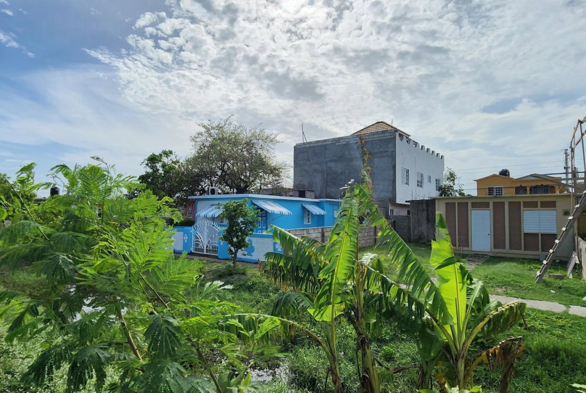 First image of 365 East 24th Way, East Kensi in Greater Portmore, St. Catherine, Jamaica - property is For Sale