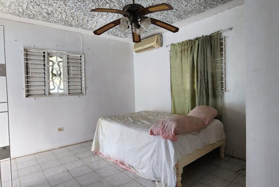 Thirteenth image of 365 East 24th Way, East Kensi in Greater Portmore, St. Catherine, Jamaica - property is For Sale